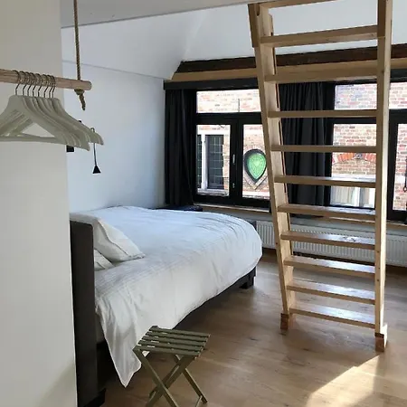 Bed & Breakfast Calis